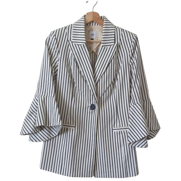 CAbi Women's White Navy Striped Bell Sleeve Blazer Jacket Size 2 Classy Elegant - Picture 1 of 14